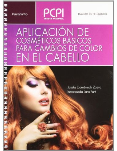 Aplicación De Cosméticos Básicos Para Cambios De Color En El Cabello