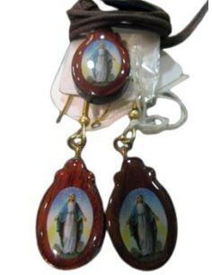 Colgante Cordon + Pendientes Milagrosa********