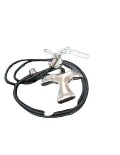 Cruz Tau Niquel 2,5 Cm Brillantes Cordon