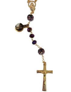 Rosario dorado cristal morado metalizado 8x6 c/shambala con caja