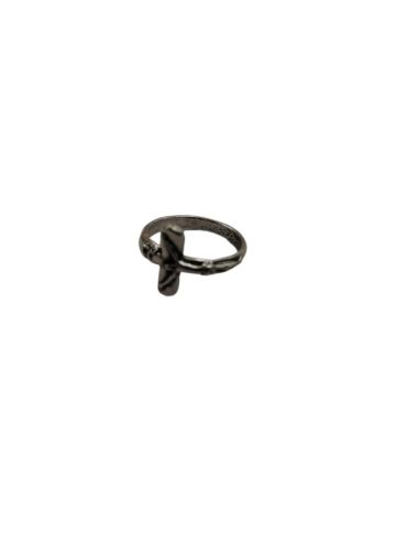 Anillo metal c/cristo pequeño